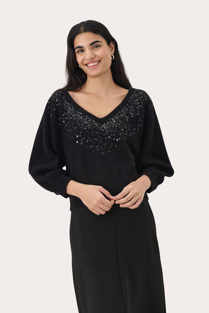 Pull col plongeant et strass