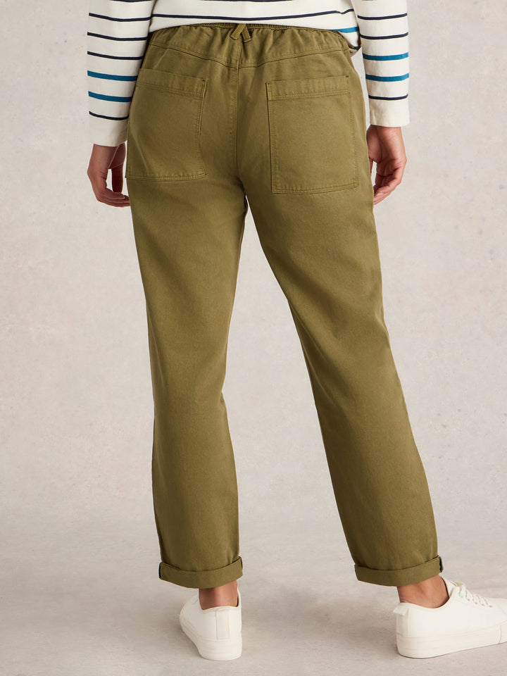 Pantalon de coton avec poches utilitaires