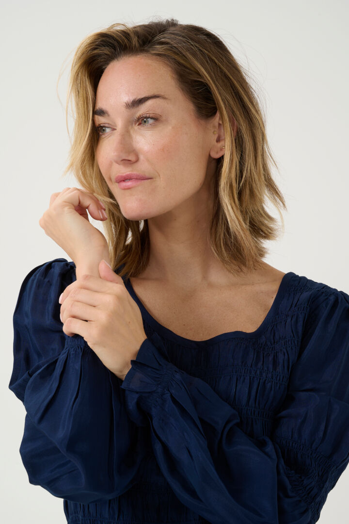 Blouse classique à motif nid d'abeilles