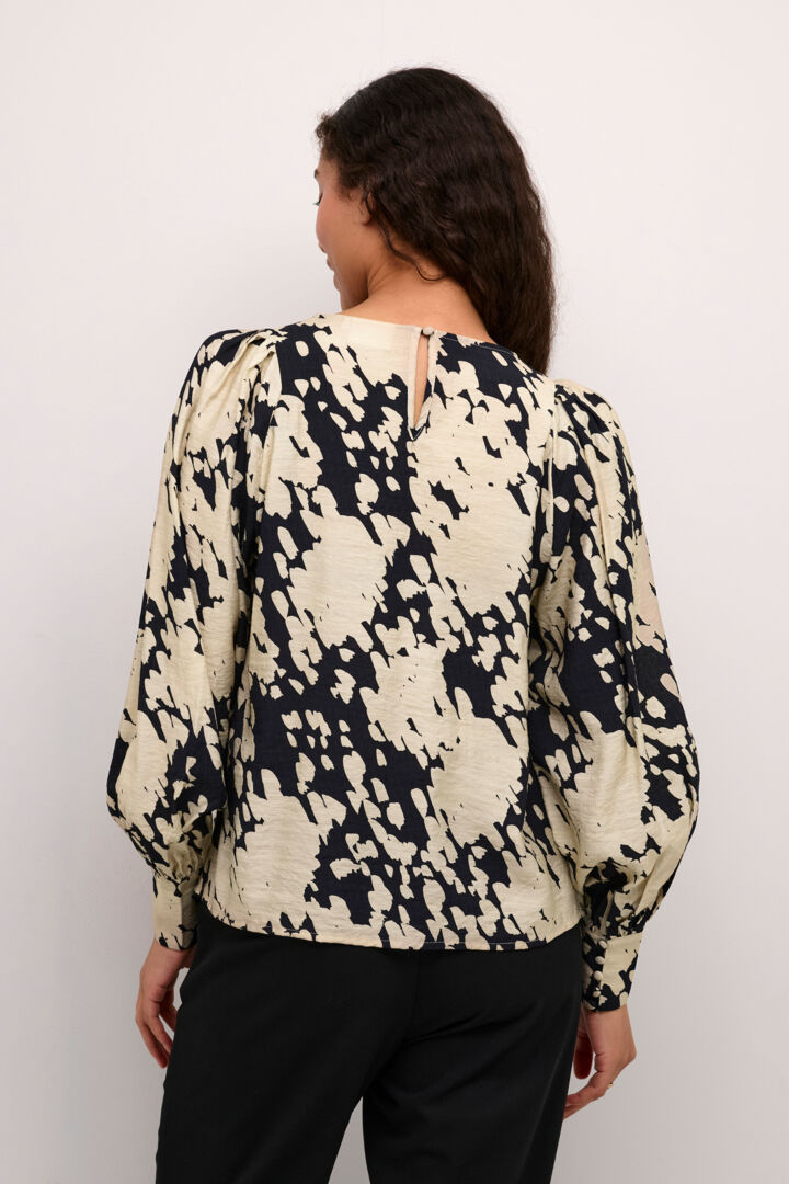 Blouse tachetée