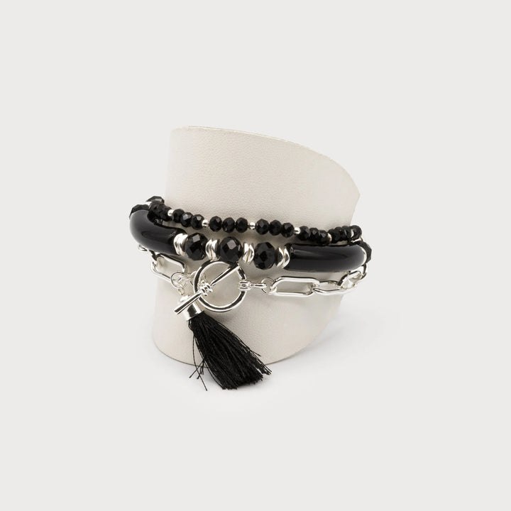 Bracelet trois rangs avec pompon long