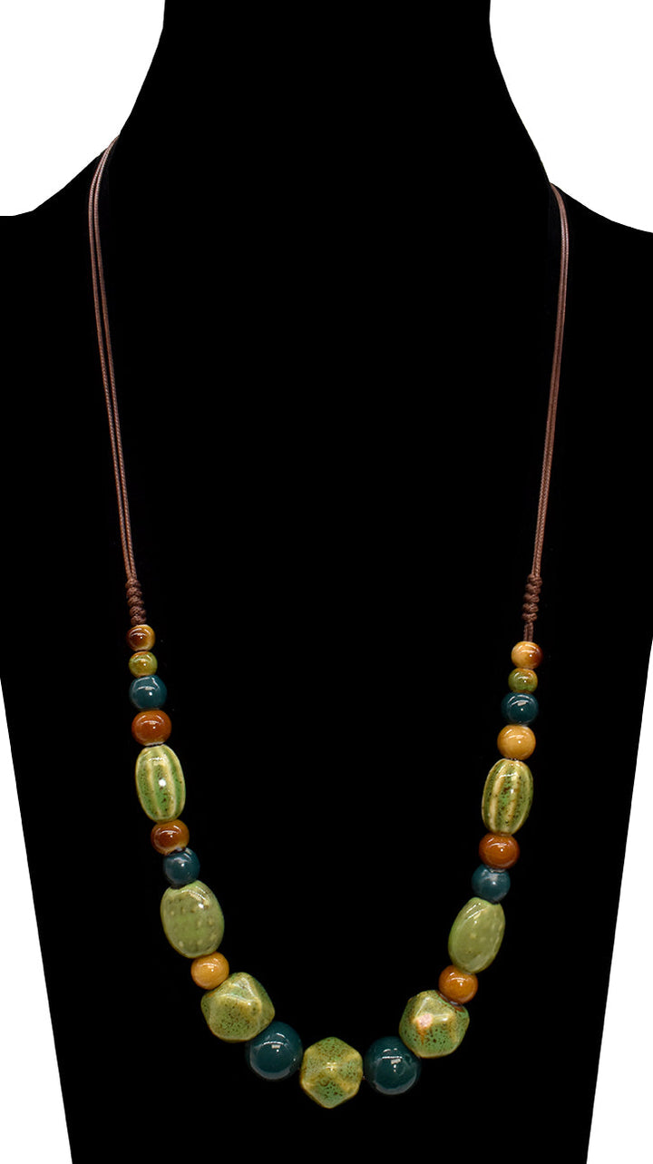 Collier de perles très grandes multicolores