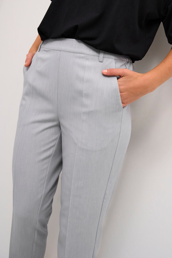 Pantalon de tailleur capri