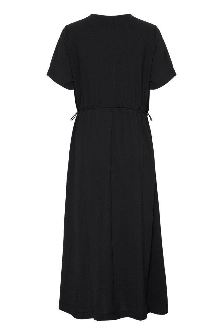 Petite robe noire maxi