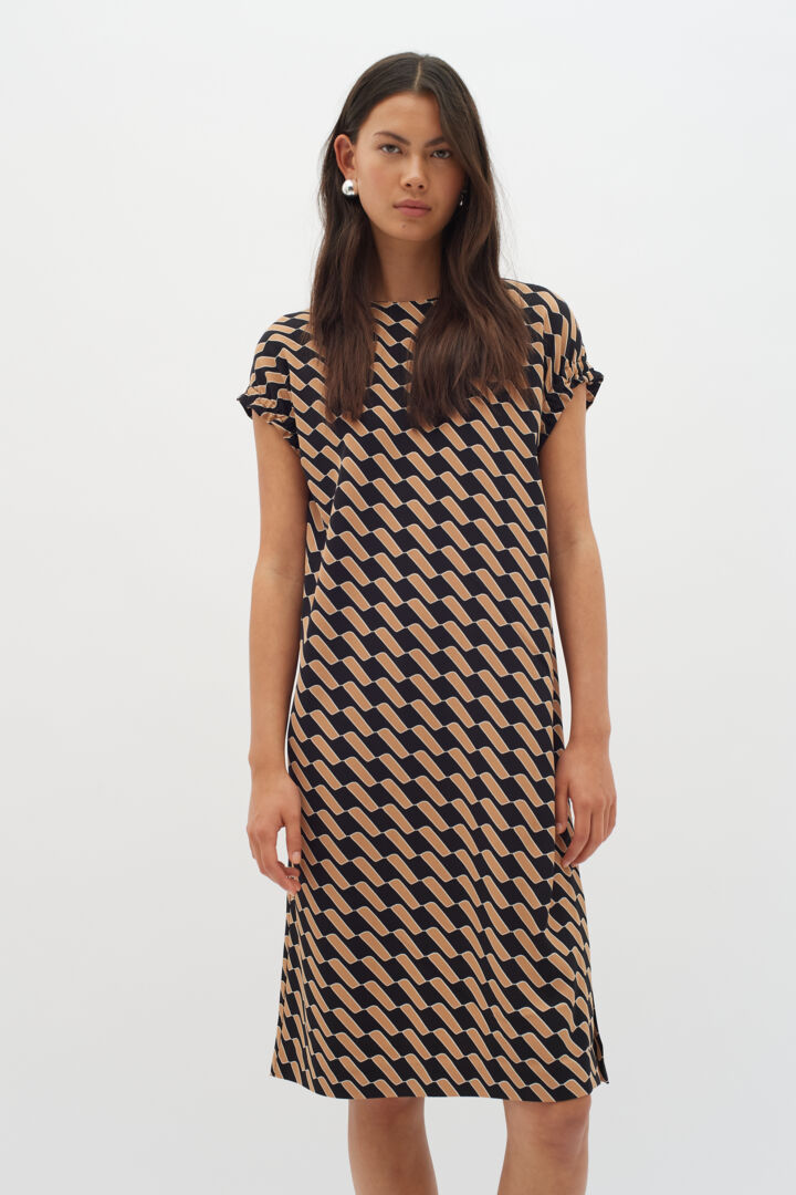 Robe à motifs rectangulaires