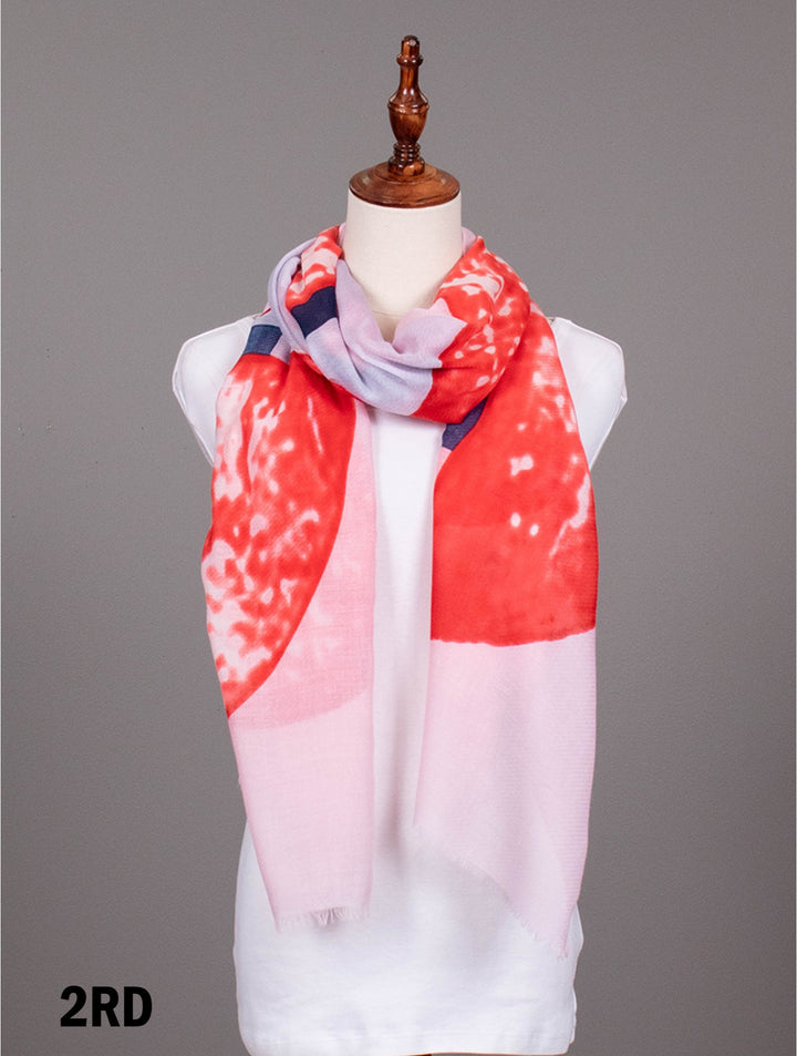 Foulard à motifs tachetés avec formes circulaires