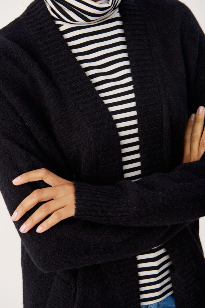 Cardigan long à poches utilitaires